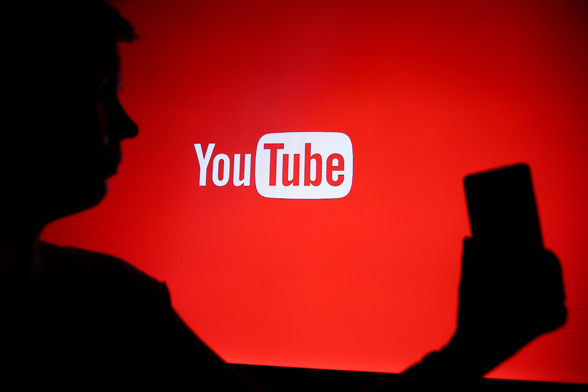 YouTube推出特别Logo庆祝成立20周年.jpg